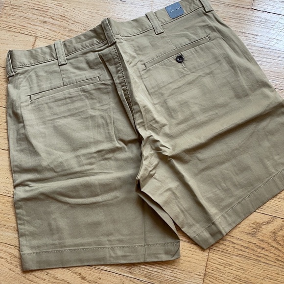 JCrew khaki shorts 7" stretch chino - Picture 8 of 8